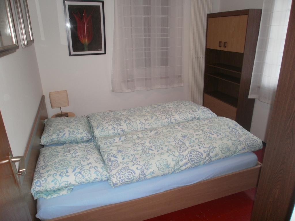 Appartamento Posmonte Agra Bilik gambar